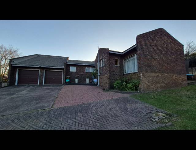 3 BEDROOM HOUSE TO LET IN MODEL PARK